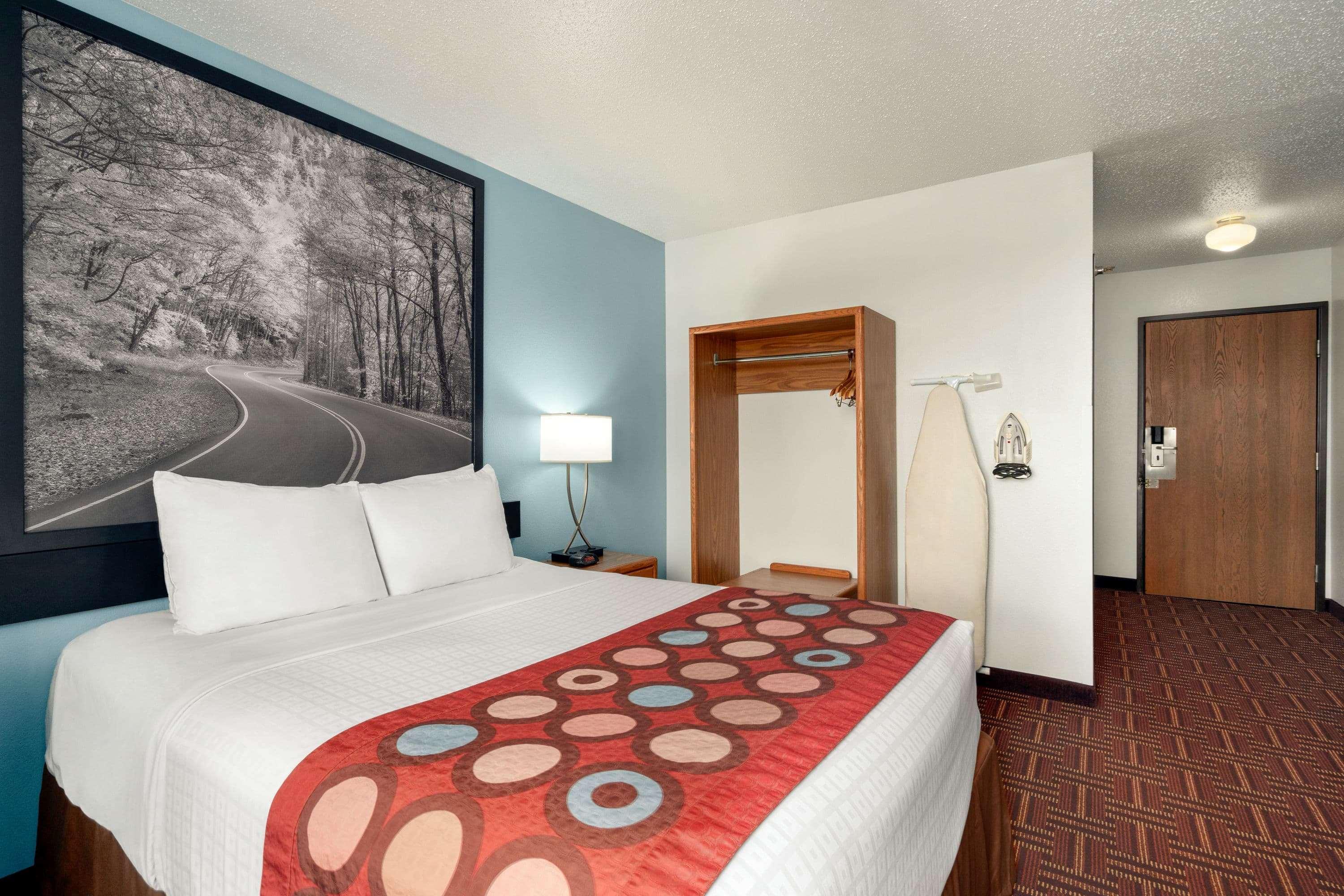 Motel Super 8 By Wyndham Eveleth Exteriér fotografie