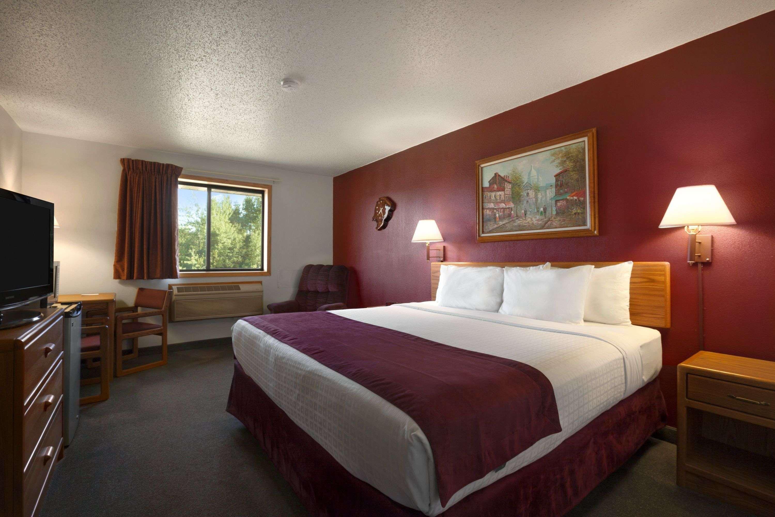 Motel Super 8 By Wyndham Eveleth Exteriér fotografie